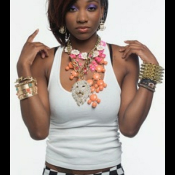 Shoes - Picture 8 of 8